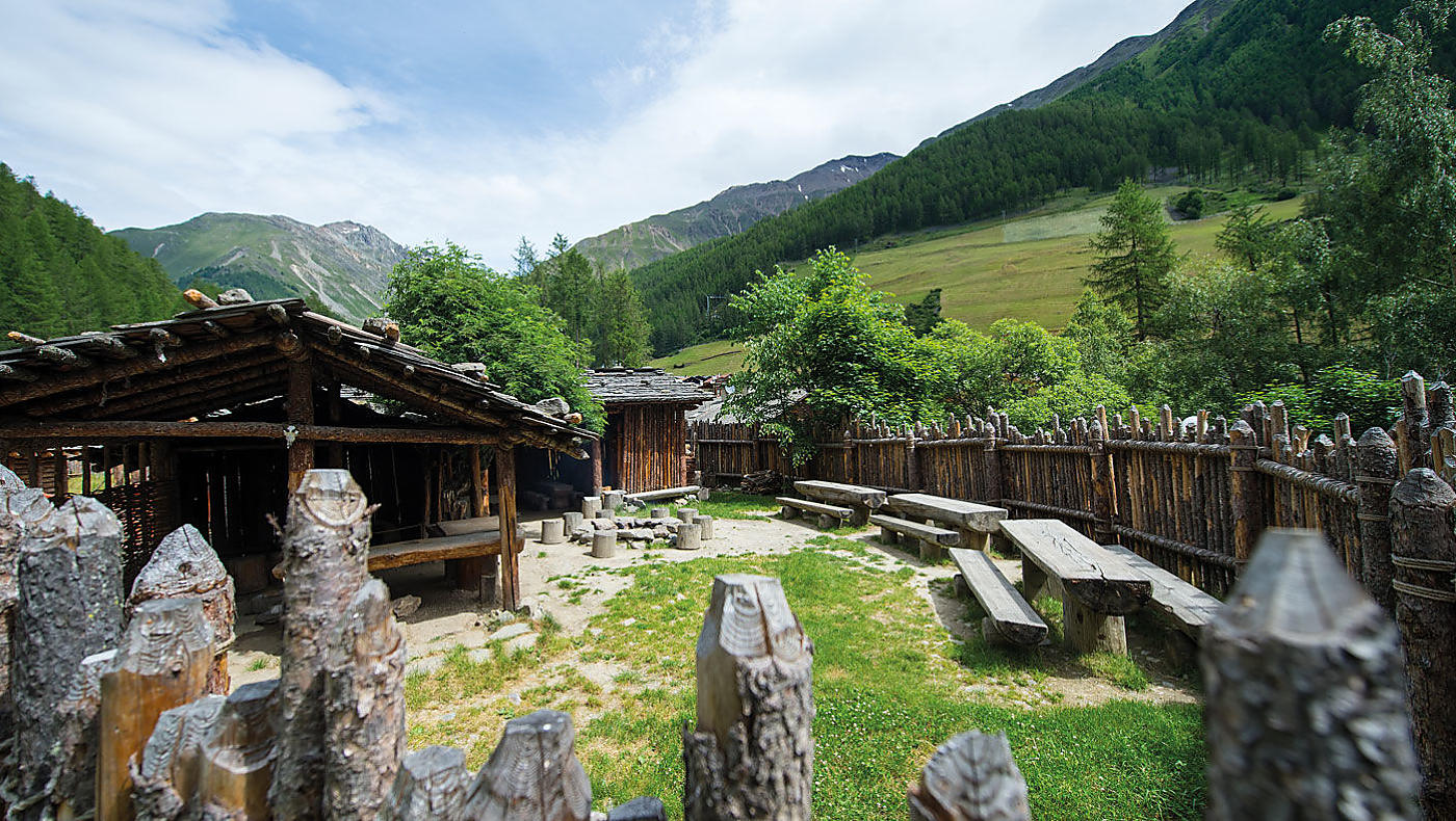 Giornata di Ötzi all'archeoParc di Senales in Alto Adige