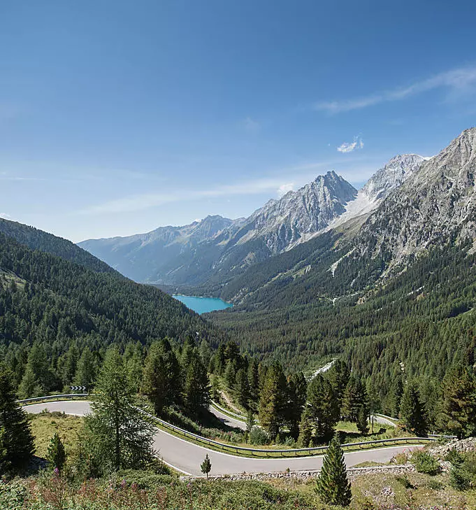 Lago di Anterselva: un gioiello tra le montagne