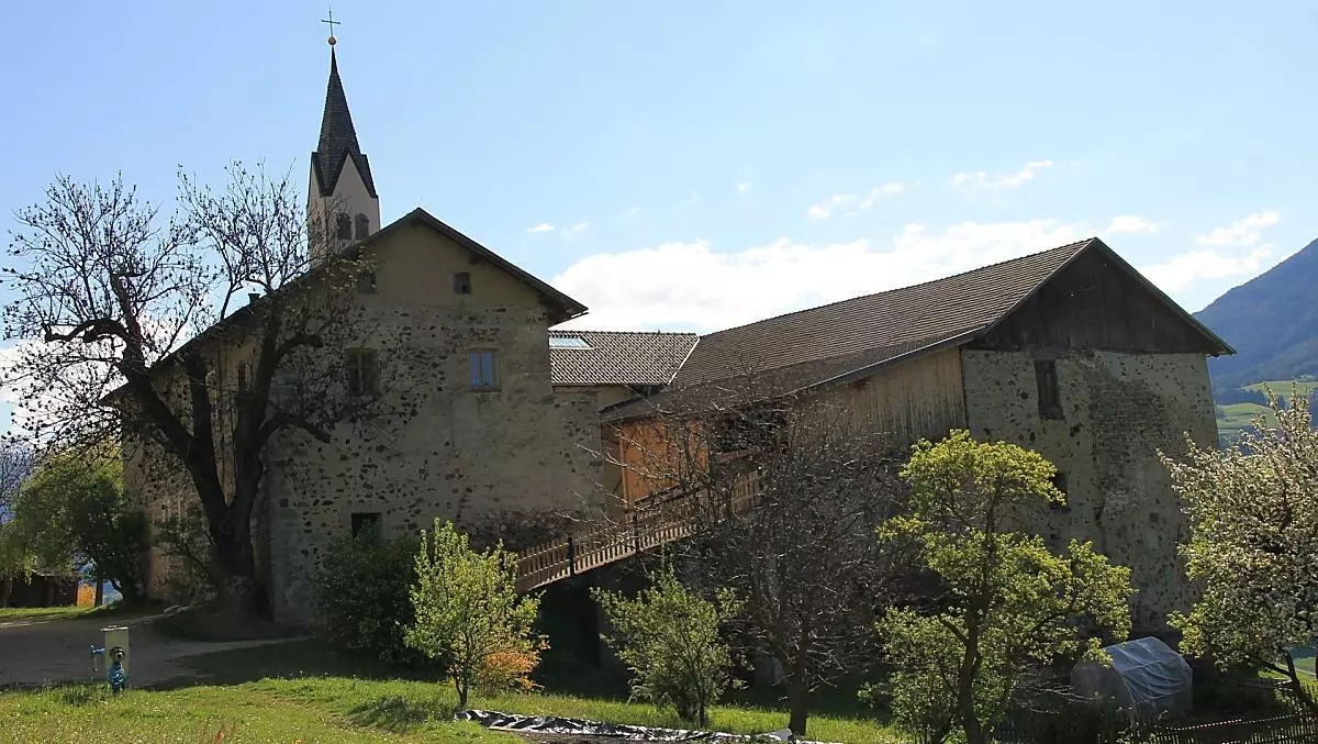 Ansitz Schloss Gravetsch - Bildergalerie Photo