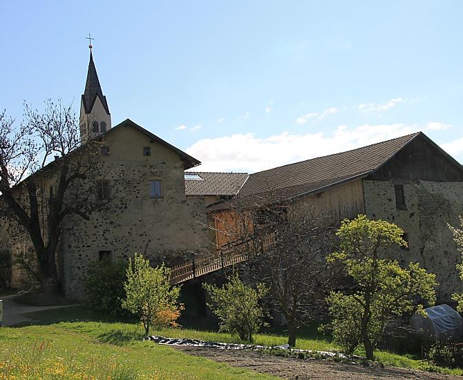 Ansitz Schloss Gravetsch - Bildergalerie Photo