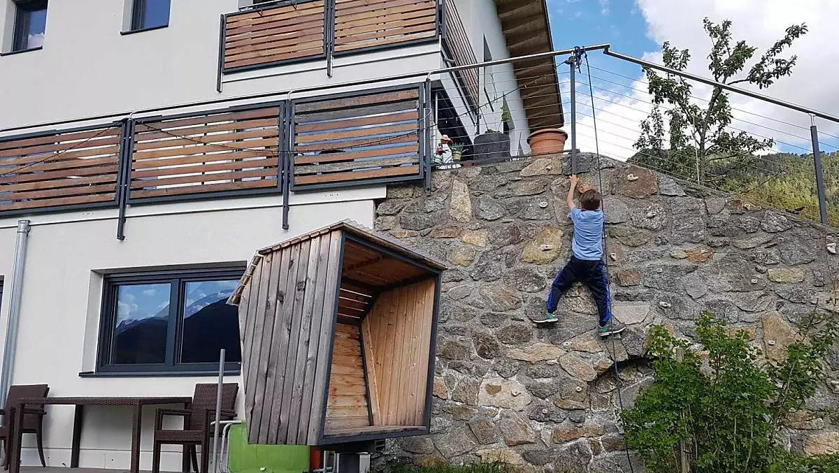La nostra Strandkorn e la parete da arrampicata