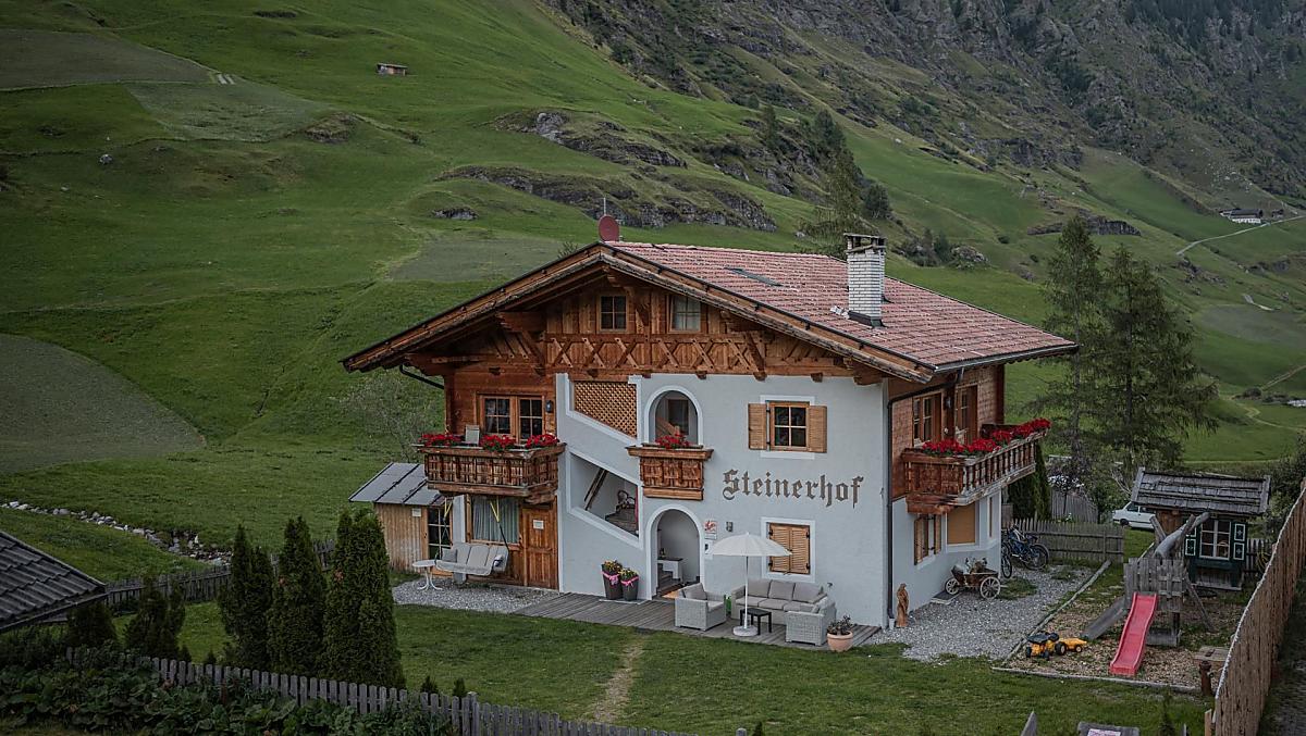 Steinerhof - Bildergalerie Photo