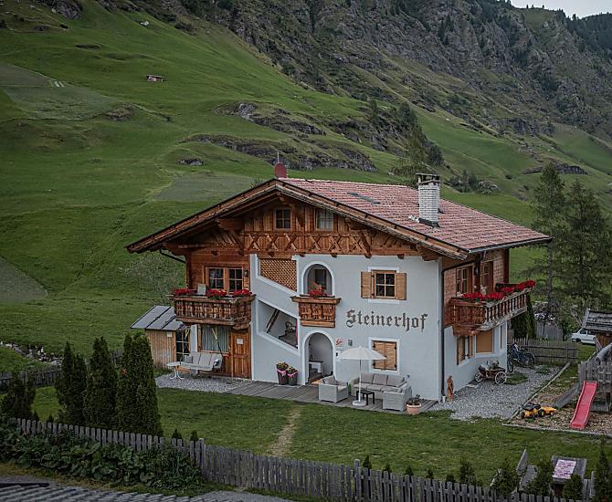 Steinerhof - Bildergalerie Photo