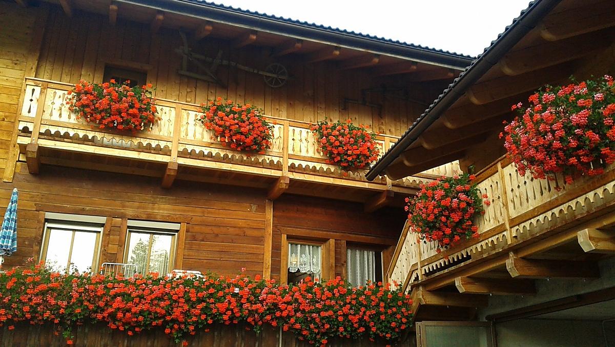 Balcone sul lato est, perfetto per chi si alza presto.
