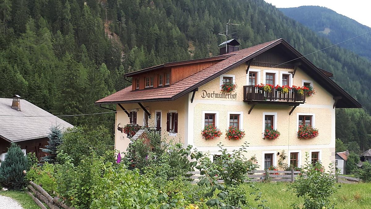 Dorfmüller - Bildergalerie Photo