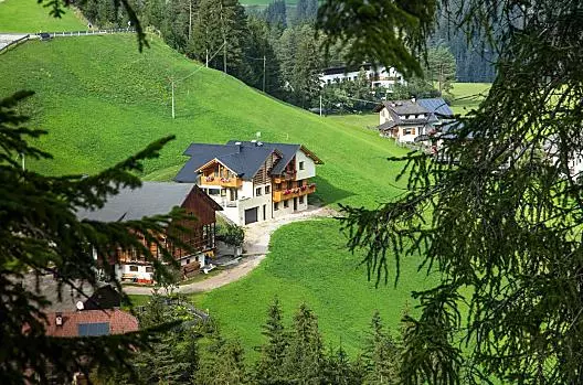 Cajer - Liste Photo