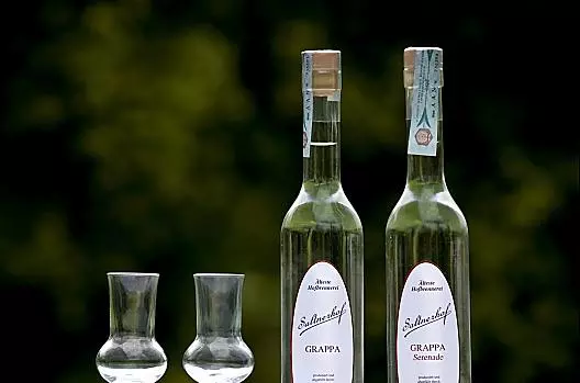Grappa della nostra distilleria aziendale