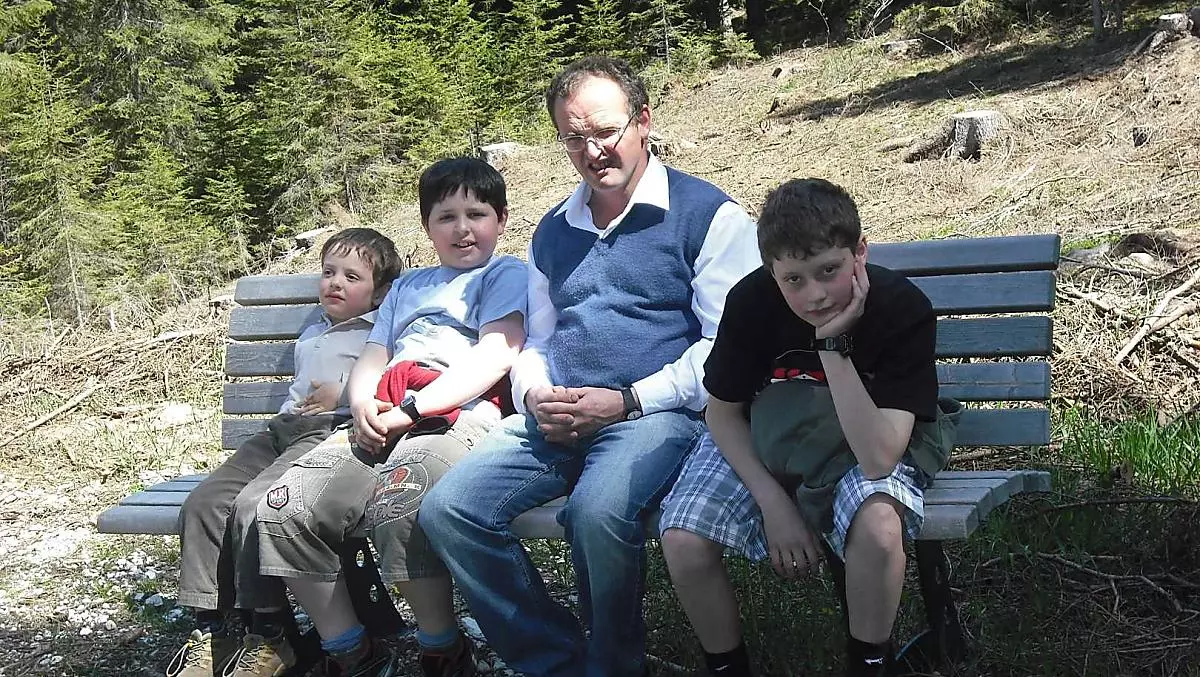 Il contadino Andreas con i figli Lukas, Georg e Simon