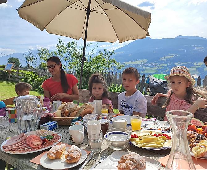È inoltre possibile fare una piacevole colazione in giardino