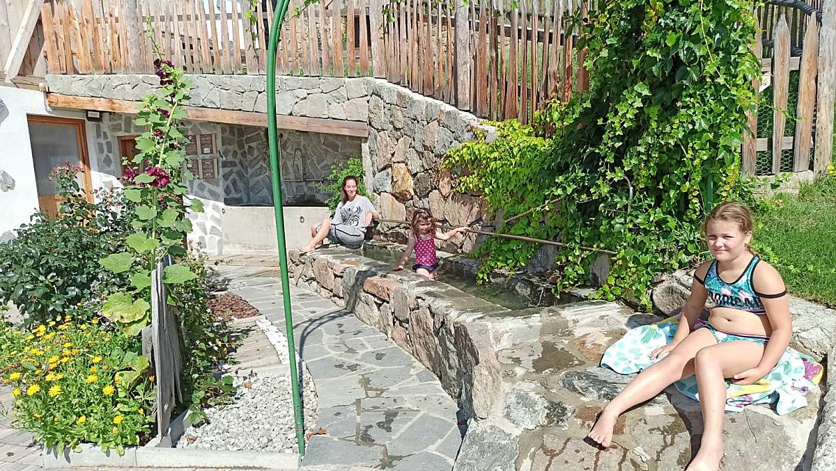 L'impianto Kneipp diventa la vasca per bambini
