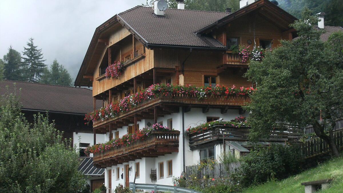 Gedrarz - Bildergalerie Photo