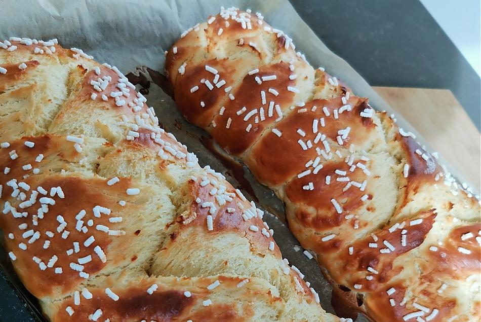 La contadina Barbara ama cucinare e infornare. Trasmette le sue conoscenze ai suoi ospiti durante i corsi di pasticceria. 
