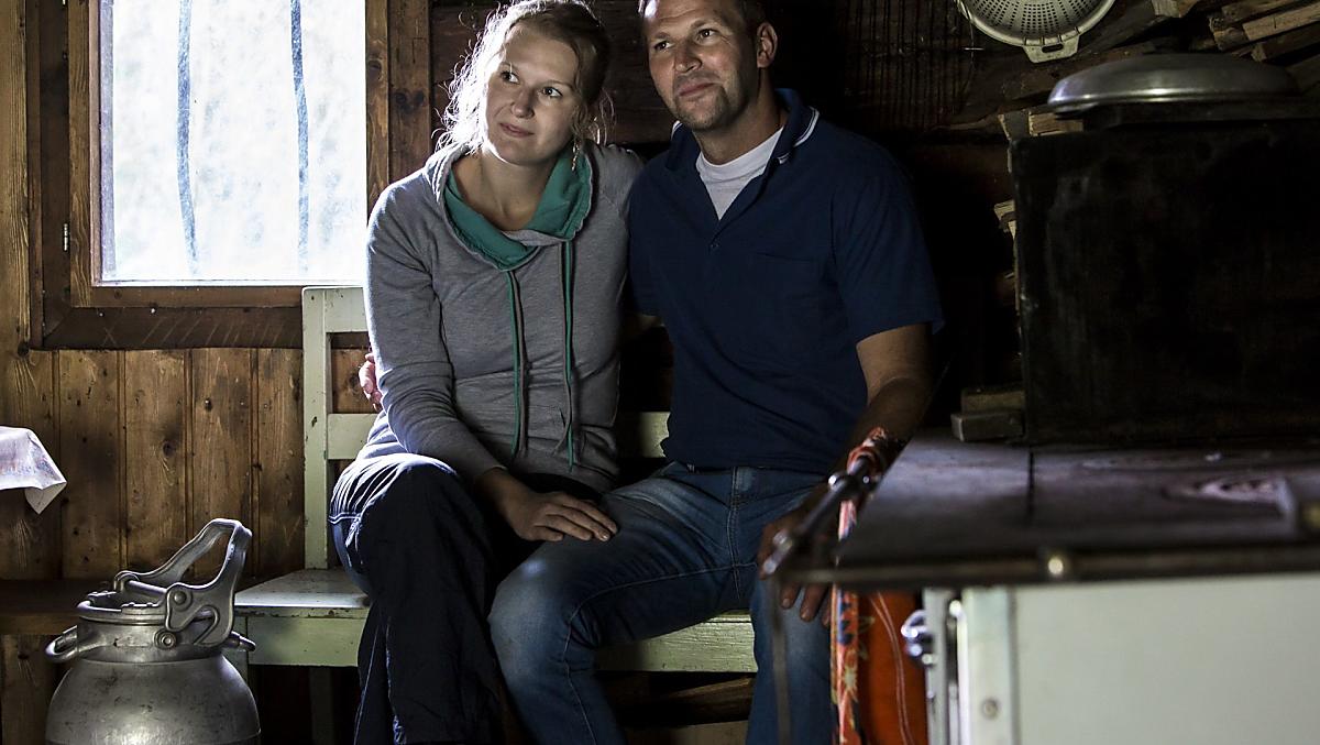 Melanie e Walter nel rifugio alpino
