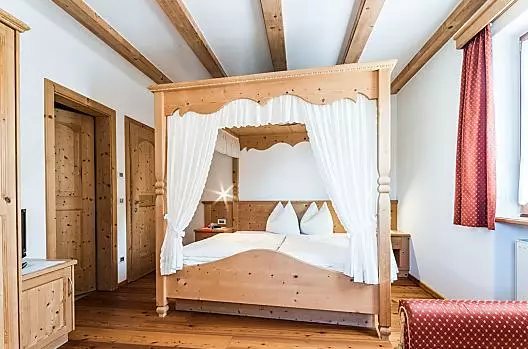 Letto a baldacchino