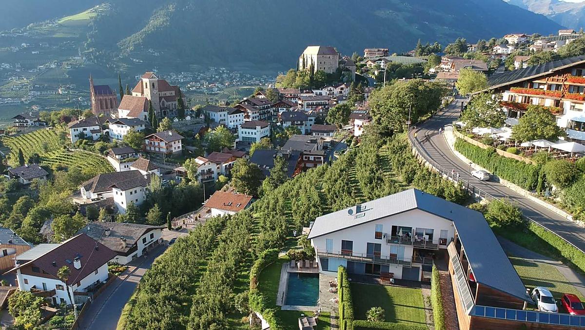 Il Prairerhof con vista sul centro del villaggio