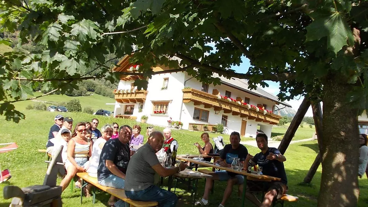 Tradizionale barbecue all'Huberhof