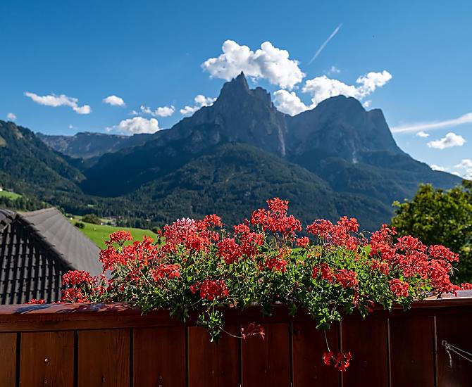 La vista sullo Sciliar dal balcone
