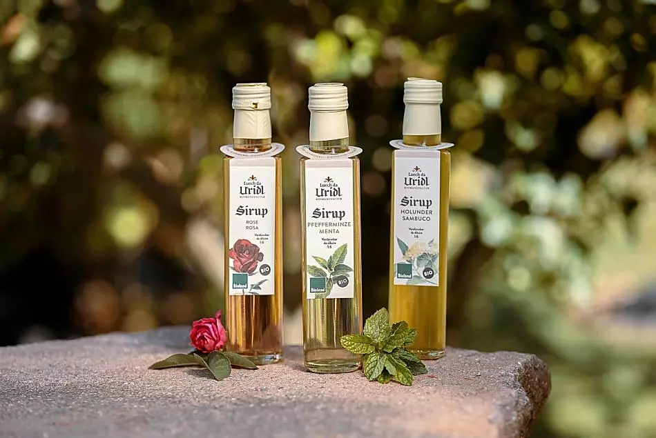 Addolcite le vostre bevande con i nostri sciroppi naturali.