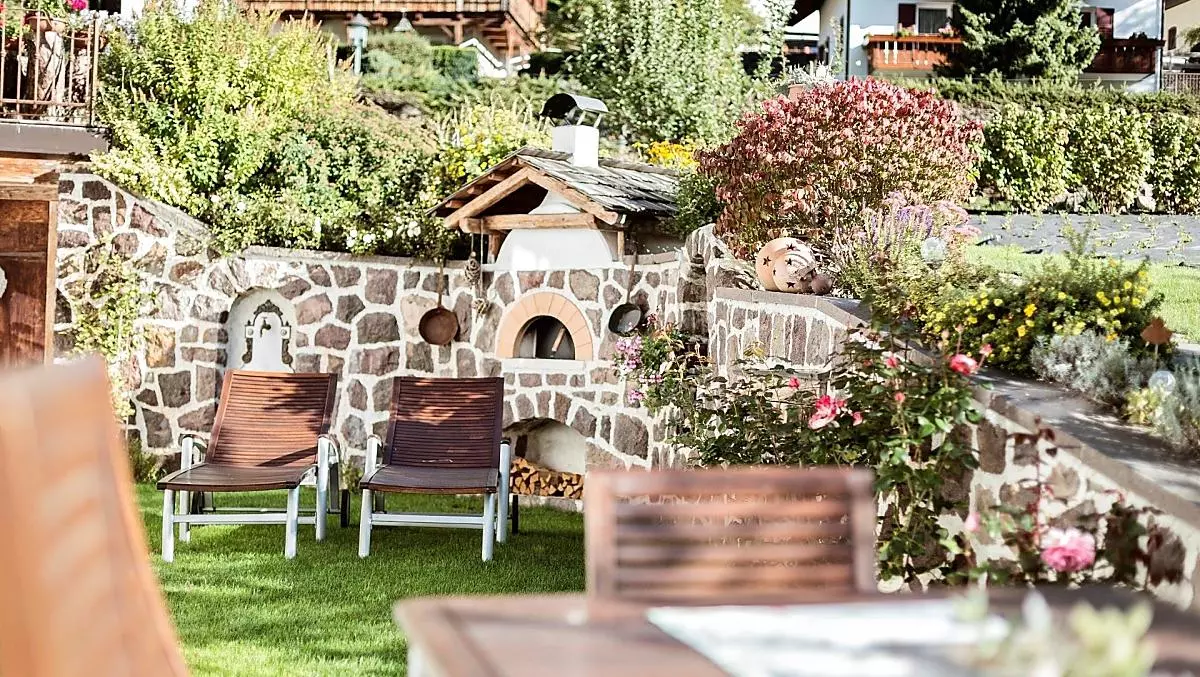 Grigliata serale in giardino, che piacere...