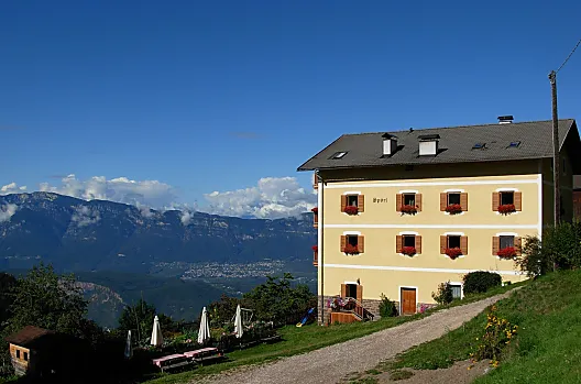 Il maso Spörl in estate