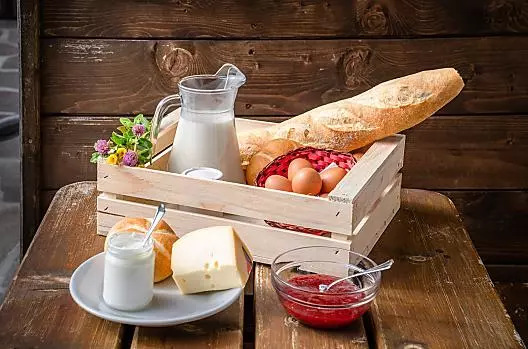Colazione con prodotti del maso
