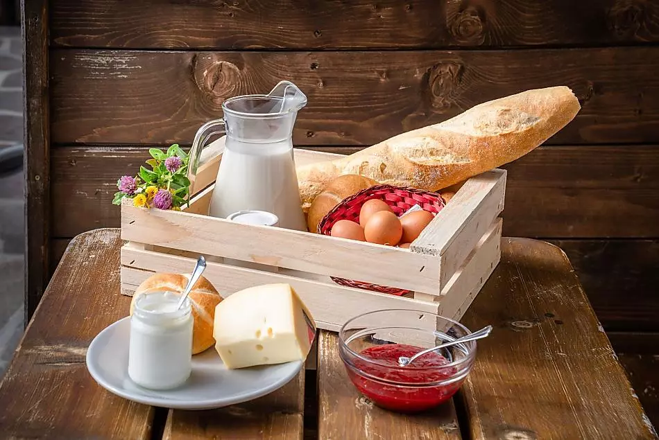 Colazione con prodotti del maso