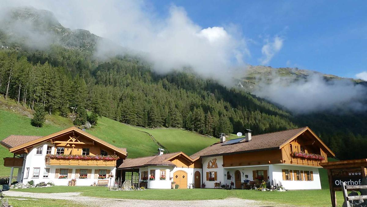 Oberhof. Vacanze estive a 1680 m. Un luogo davvero suggestivo e idilliaco. Direttamente dal maso, immersi nella natura, tra alpi e montagne.