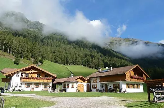 Oberhof. Vacanze estive a 1680 m. Un luogo davvero suggestivo e idilliaco. Direttamente dal maso, immersi nella natura, tra alpi e montagne.