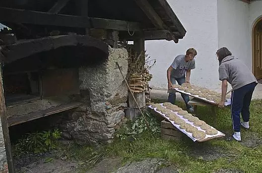 Oggi è il giorno della cottura del pane.