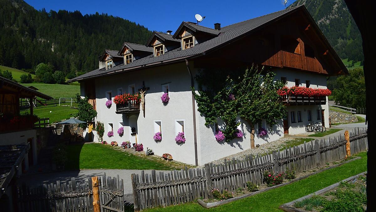 Ralserhof - Bildergalerie Photo
