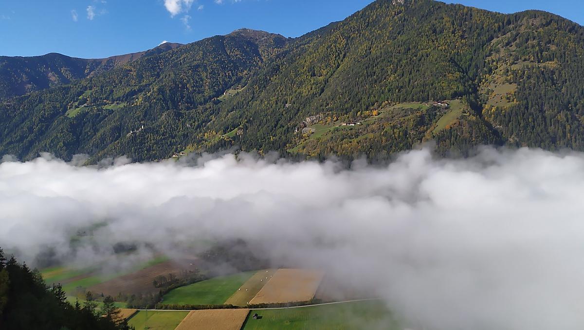 Vista autunnale sulla valle.