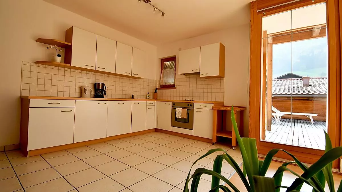 Cucina completamente attrezzata