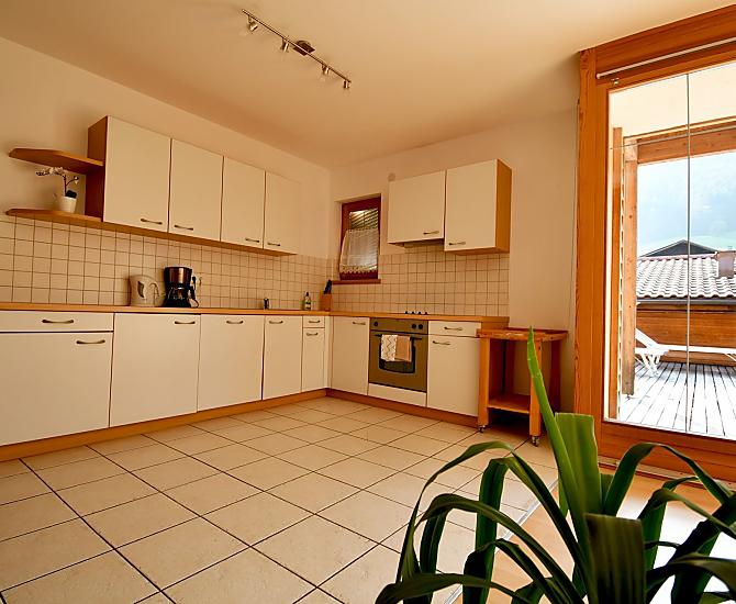 Cucina completamente attrezzata