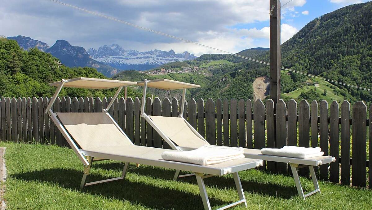 Prato per prendere il sole con vista sul Catinaccio
