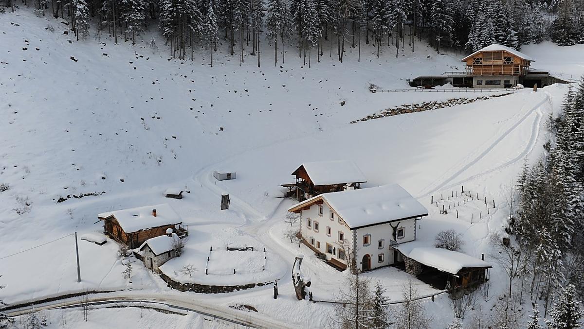 Idilliaco paesaggio invernale