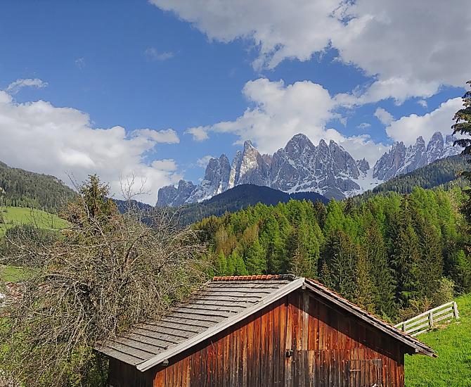 L'ultima neve in montagna