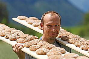 Unich - Gastgeber Photo
