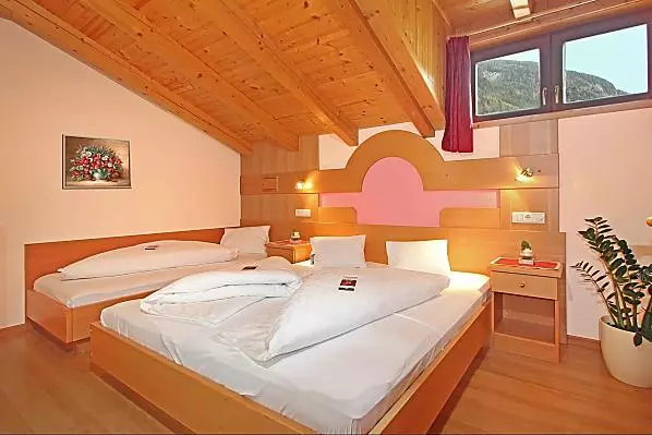 Obermairhof - Zimmer & Wohnungen Photo