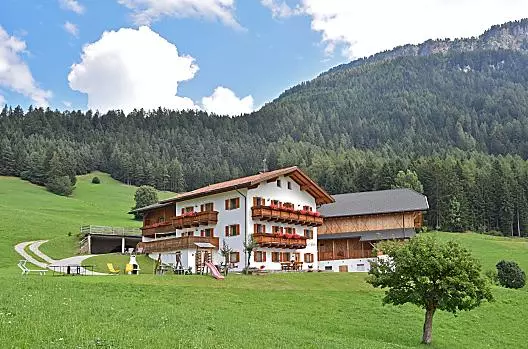 Pliegerhof, una destinazione di vacanza ideale per rilassarsi e divertirsi!