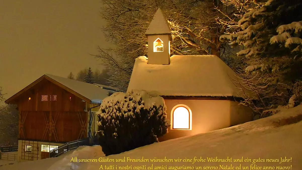 La cappella del maso in inverno