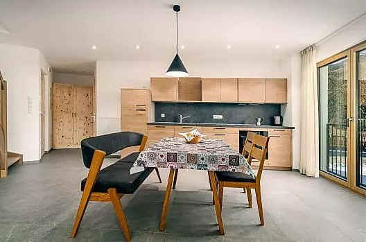 Cucina abitabile dell'appartamento Kanzi