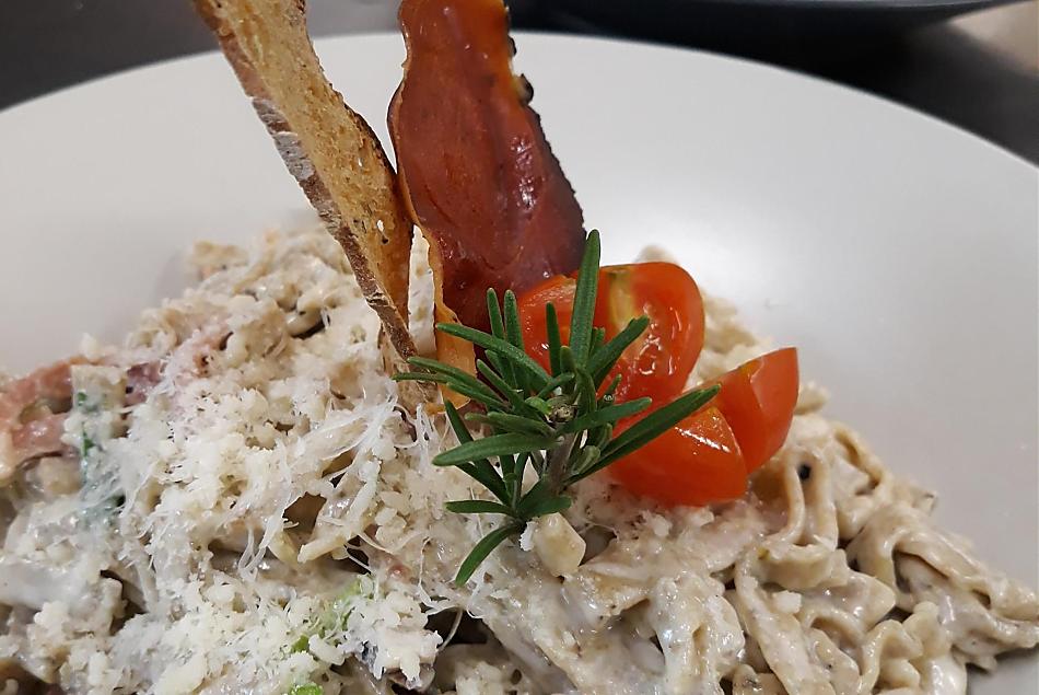 Tagliatelle di grano saraceno fatte in casa