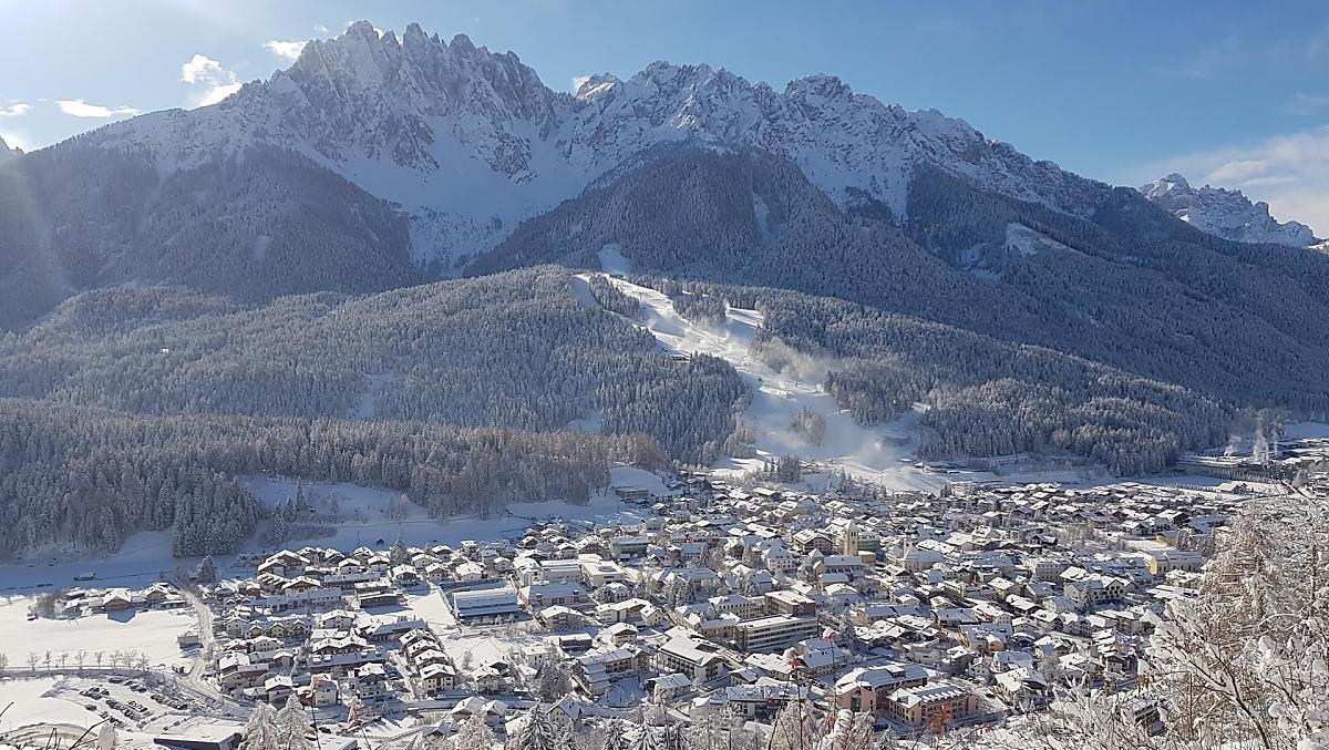 Incantevole paesaggio invernale