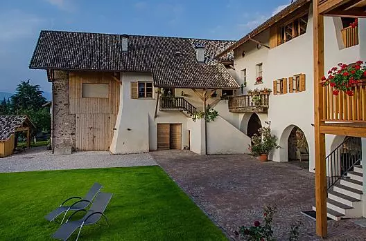 Ansitz Schneeburg - Liste Photo