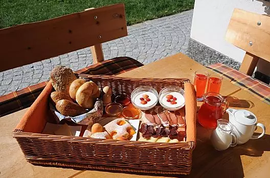 Hof am Schloss - Liste Photo