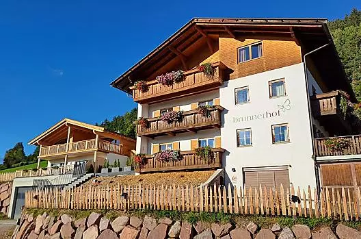 Brunnerhof - Liste Photo