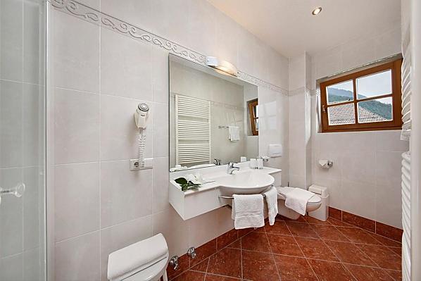 Wiedmair Hof - Zimmer & Wohnungen Photo