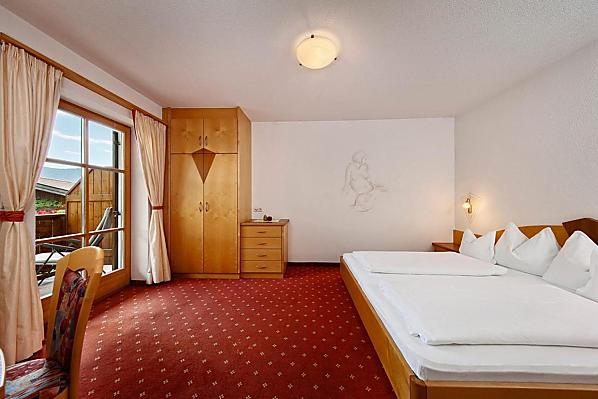 Wiedmair Hof - Zimmer & Wohnungen Photo