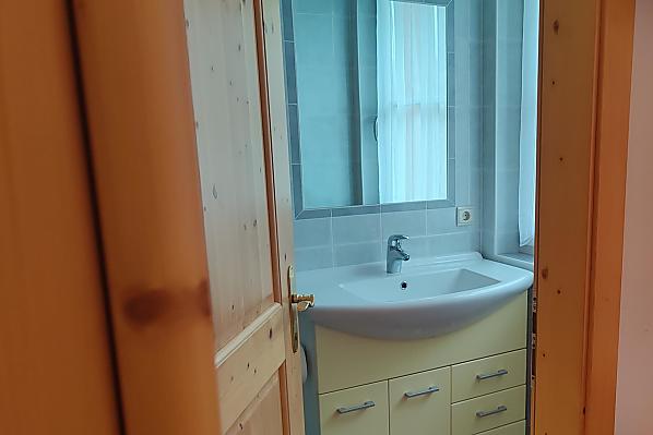 Plansol-Hof - Zimmer & Wohnungen Photo