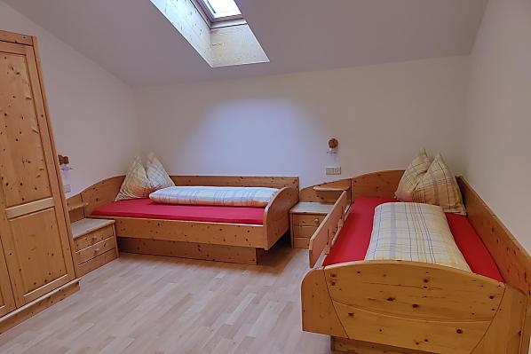 Plansol-Hof - Zimmer & Wohnungen Photo